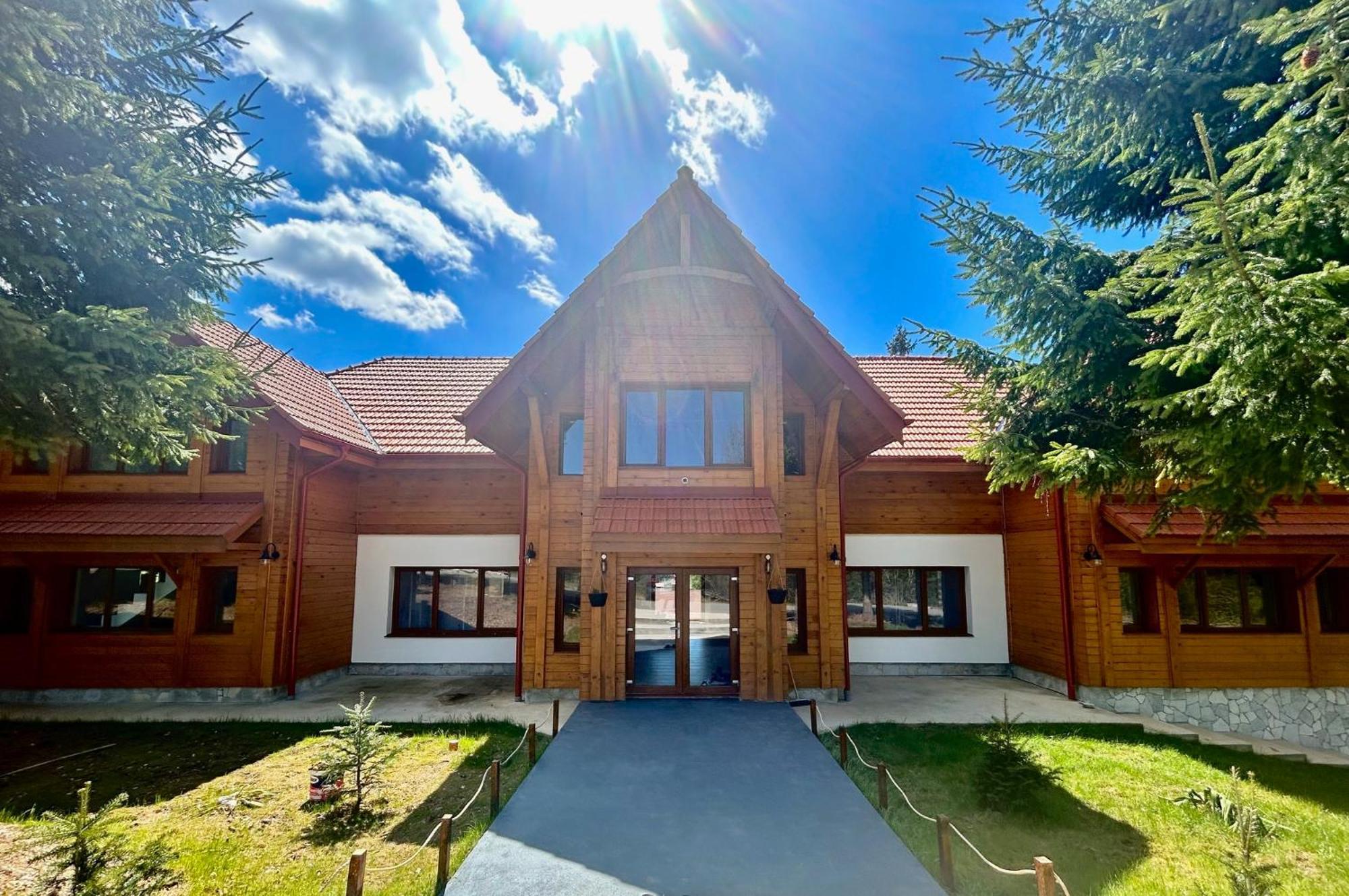 Tiarra Mountain Lodge Belis Exterior photo